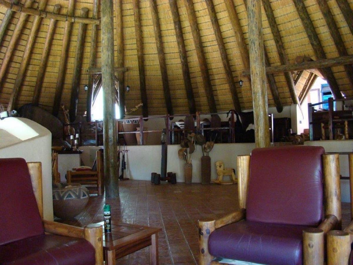 Ondundu Lodge Kamanjab 外观 照片